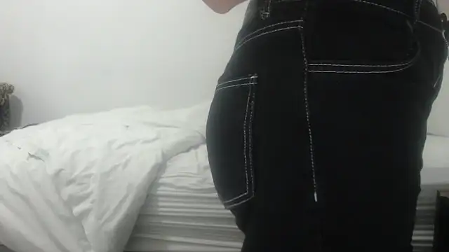 sabrina v  online show from 03-21-26, 09:25