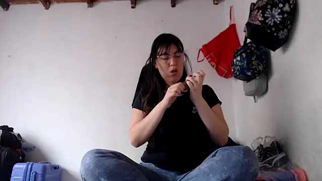 lareinalareinadelanal online show from 09-15-25, 12:16