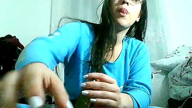 lareinalareinadelanal online show from 10-05-25, 02:02