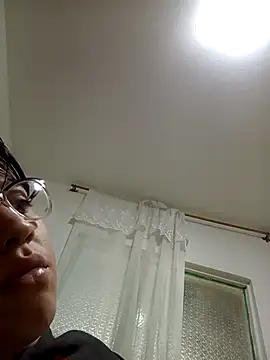 lareinalareinadelanal online show from 11-08-25, 01:14