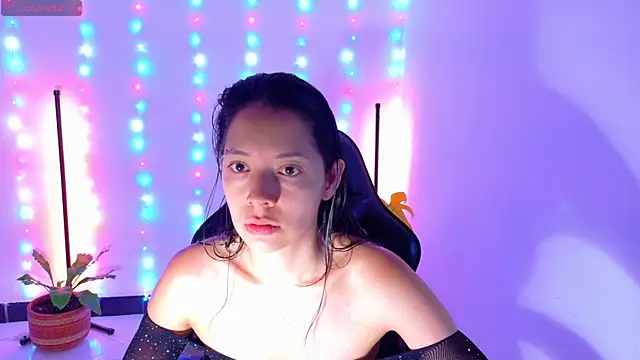 Sarasavage online show from 04-20-26, 03:13