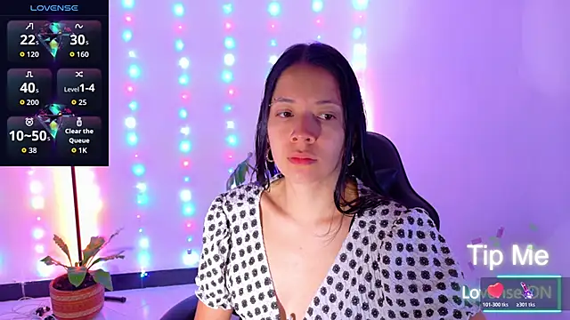 Sarasavage online show from 04-23-26, 11:49