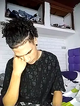 Gabriel Stone online show from 12-19-25, 05:00