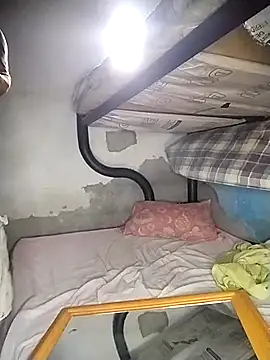 Gabriel Stone online show from 10-18-25, 05:37