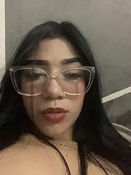 ElaRose 12 online show from 11-06-25, 05:17