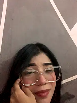 ElaRose 12 online show from 11-11-25, 07:41