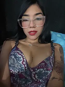 ElaRose 12 online show from 02-15-26, 09:47