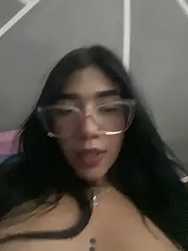 ElaRose 12 online show from 01-17-26, 07:39