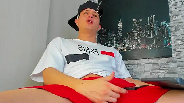 Themasterhades 777 online show from 10-26-25, 07:14