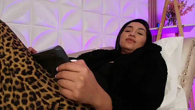 ana riveros online show from 09-11-25, 09:31