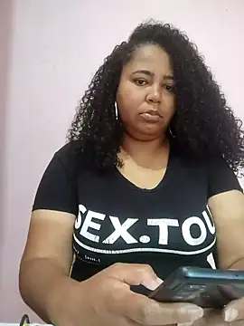 Snapshot of Rafaschuler chatting on 11-08-25, 12:31 Rafaschuler online show from 11-08-25, 12:31