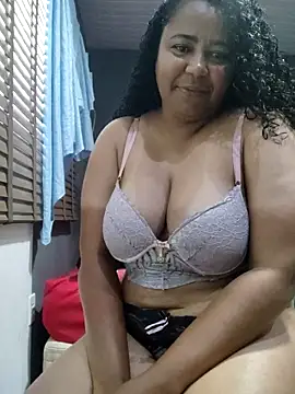 Snapshot of Rafaschuler chatting on 09-18-25, 09:34 Rafaschuler online show from 09-18-25, 09:34