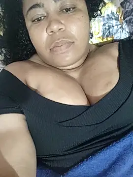 Snapshot of Rafaschuler chatting on 11-05-25, 03:42 Rafaschuler online show from 11-05-25, 03:42