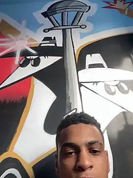 Snapshot of machucatu chatting on 10-25-25, 10:03 machucatu online show from 10-25-25, 10:03