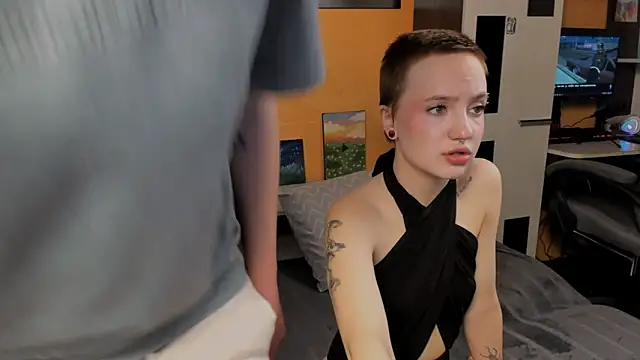 Snapshot of SammySccott chatting on 02-15-26, 06:14 SammySccott online show from 02-15-26, 06:14