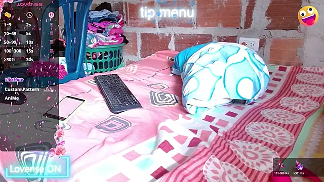 naomi powel online show from 07-07-26, 08:01