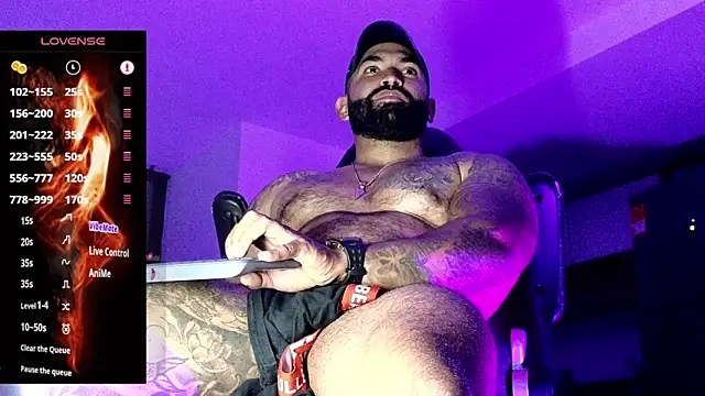 Snapshot of Max-prada chatting on 03-02-26, 03:29 Max-prada online show from 03-02-26, 03:29