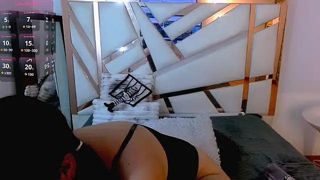 hannia baileys online show from 11-13-25, 09:19