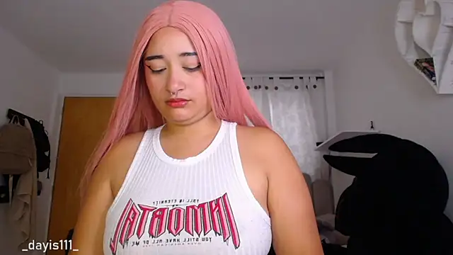 Snapshot of dayis_sweet chatting on 05-28-26, 02:56 dayis sweet online show from 05-28-26, 02:56
