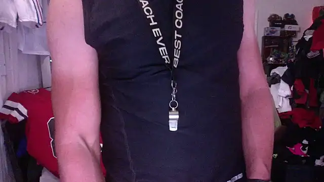 Snapshot of DILFJockDad87 chatting on 10-19-25, 11:29 DILFJockDad87 online show from 10-19-25, 11:29