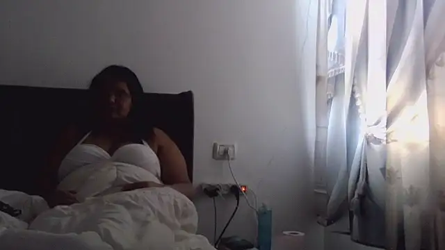 maayanlevi2 online show from 02-21-26, 11:23