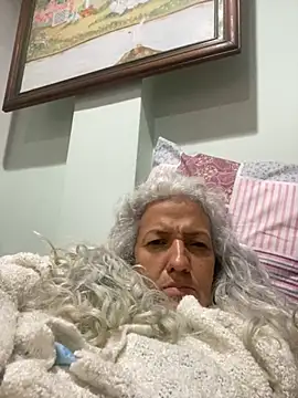 Snapshot of marilyn70 chatting on 06-14-26, 02:24 marilyn70 online show from 06-14-26, 02:24