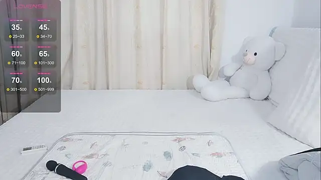 Ailsa-Baby online show from 10-19-25, 09:34