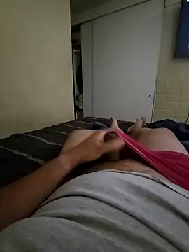 hotcower online show from 10-25-25, 03:12