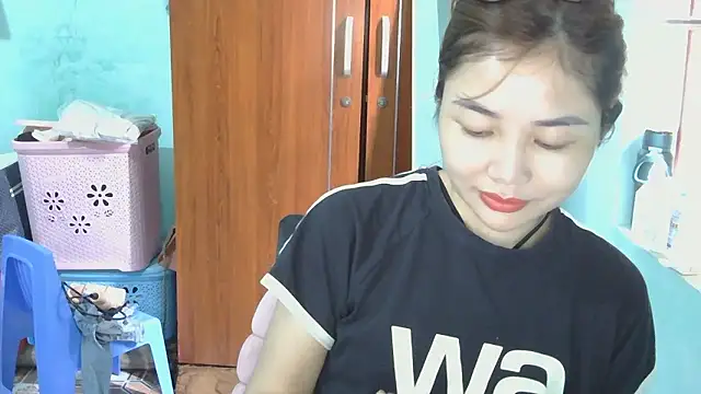 Uhem112 online show from 10-09-25, 01:17