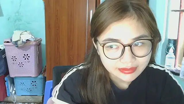 Uhem112 online show from 10-15-25, 12:53
