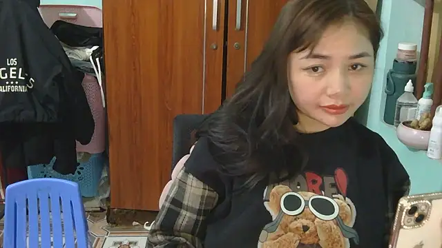 Uhem112 online show from 11-28-25, 12:49