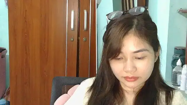 Uhem112 online show from 10-07-25, 01:01
