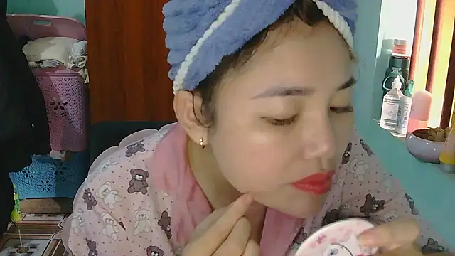 Uhem112 online show from 11-08-25, 05:33