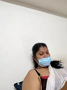 Snapshot of tamil_Miraclequeen chatting on 11-08-25, 01:42 tamil Miraclequeen online show from 11-08-25, 01:42