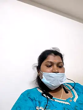 Snapshot of tamil_Miraclequeen chatting on 11-08-25, 04:54 tamil Miraclequeen online show from 11-08-25, 04:54