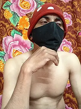 Snapshot of Seducing_couple chatting on 02-03-26, 10:31 Seducing couple online show from 02-03-26, 10:31