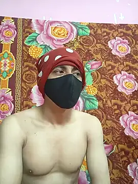 Seducing couple online show from 11-28-25, 04:12