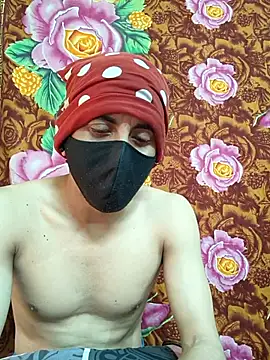 Snapshot of Seducing_couple chatting on 02-05-26, 09:16 Seducing couple online show from 02-05-26, 09:16