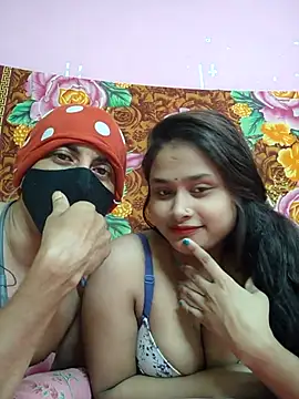 Seducing couple online show from 07-01-26, 05:19