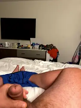 Bourne 606 online show from 01-13-26, 03:21