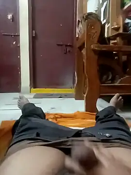 Dolly raj online show from 09-29-25, 08:25