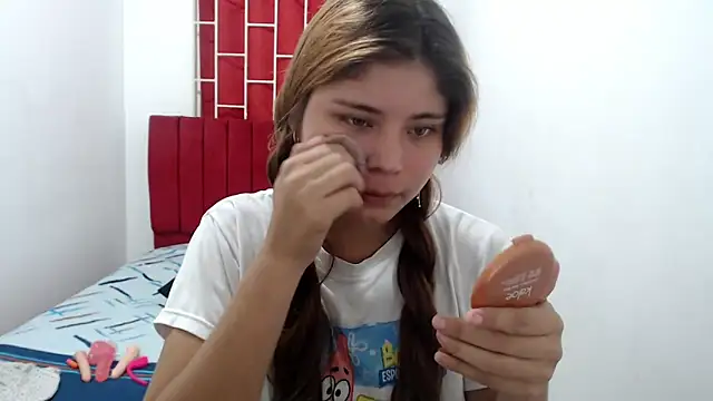 keilicita tonny 18 online show from 01-14-26, 11:47