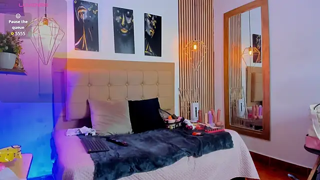  samanthaa foxx online show from 11-18-25, 11:02