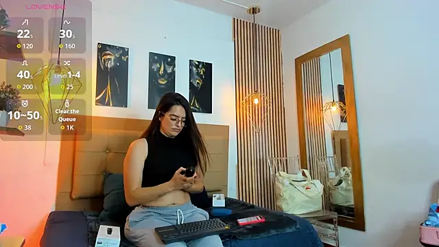  samanthaa foxx online show from 09-14-25, 10:59