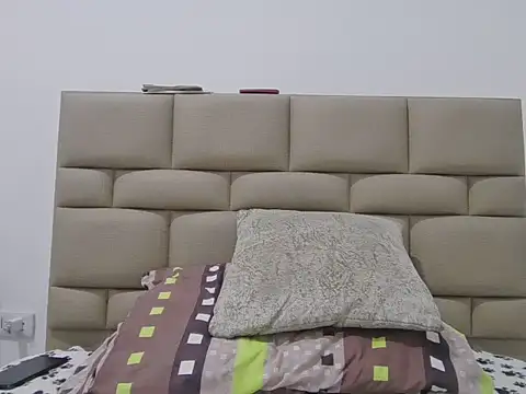 skinnylatino51 online show from 04-01-26, 12:46