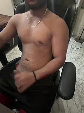 Kartikkartik8595 online show from 07-07-26, 10:24