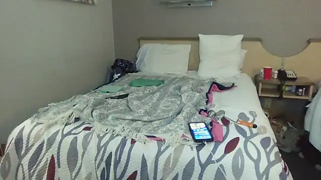 Skater1287 online show from 03-12-26, 02:28