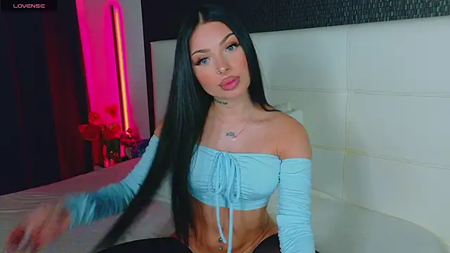 AshleyEttheenn online show from 04-12-26, 05:05