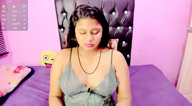 Snapshot of INDIANFLAME chatting on 03-15-25, 02:12 INDIANFLAME online show from 03-15-25, 02:12