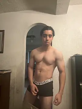 Snapshot of Papiluis96 chatting on 09-21-25, 03:33 Papiluis96 online show from 09-21-25, 03:33